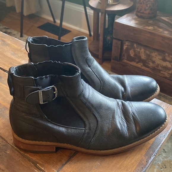 Florsheim Black Leather Belfast Buckle Strap Chelsea Ankle Boots Size 9 - Picture 2 of 13